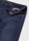 Jeans slim fit basico oscuro