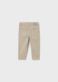 Pantalon slim fit basico beige