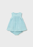 Vestido bordado celeste
