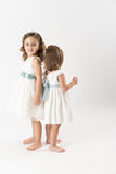 Vestido fajin tul crudo
