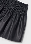 Falda negra polipiel